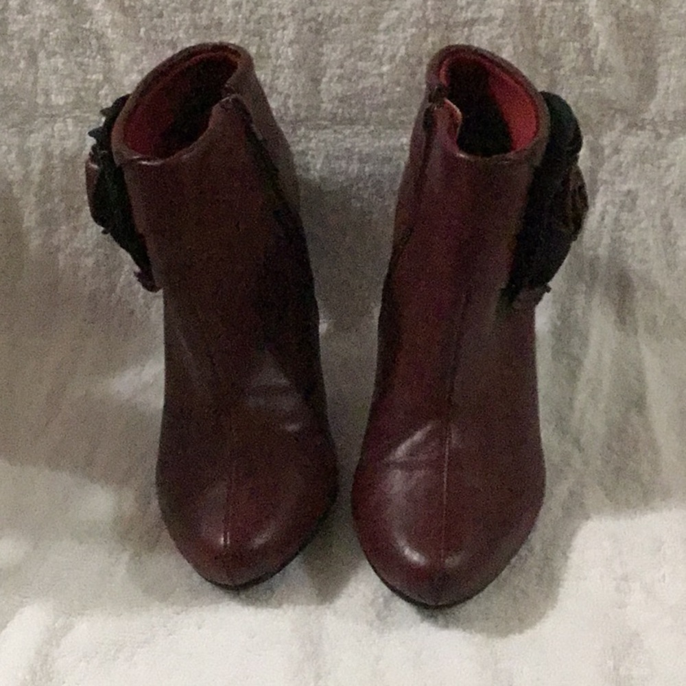 Red boots
